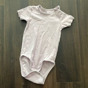 Cute H&M bodysuit